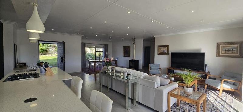 4 Bedroom Property for Sale in Tergniet Western Cape